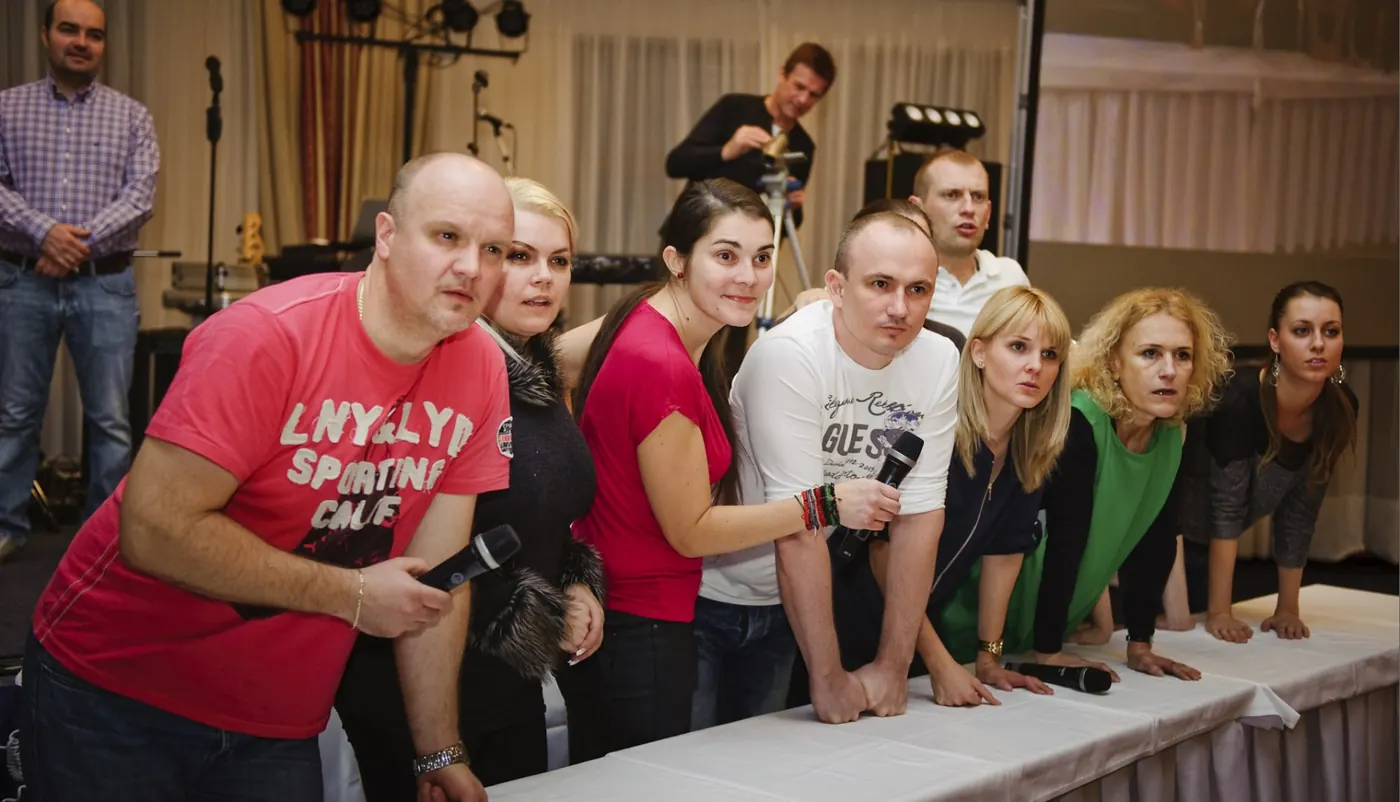 Súťažno-zábavný večerný program v sále